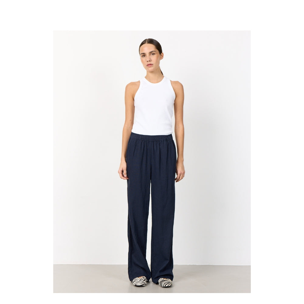 Levete Romm hørbukser - LR-Naja 7 – 101302 - 6995 Dark Navy