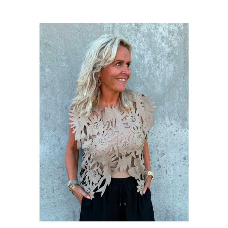 Tim og Simonsen blonde top - Yrsa Lace Top  – TSC101 - Coffee