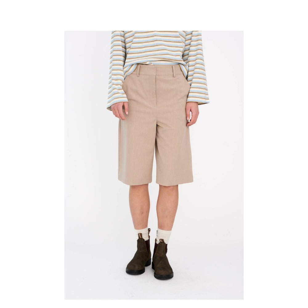 Ivy Copenhagen lange shorts -. IVY-Andrea Long Shorts -  I235634 - Beige
