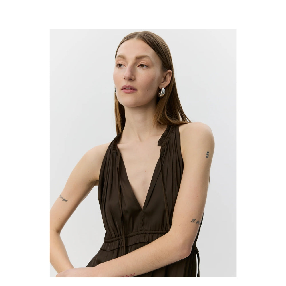 Sofie Schnoor kjole - MelSW Halter Neck Maxi Dres – S262192 – Intense Brown