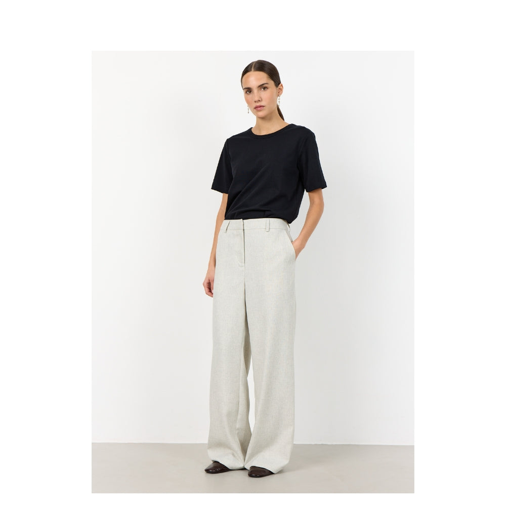 Levete Room t-shirt - LR-Paloma 1 – 101346 – 9999 Black