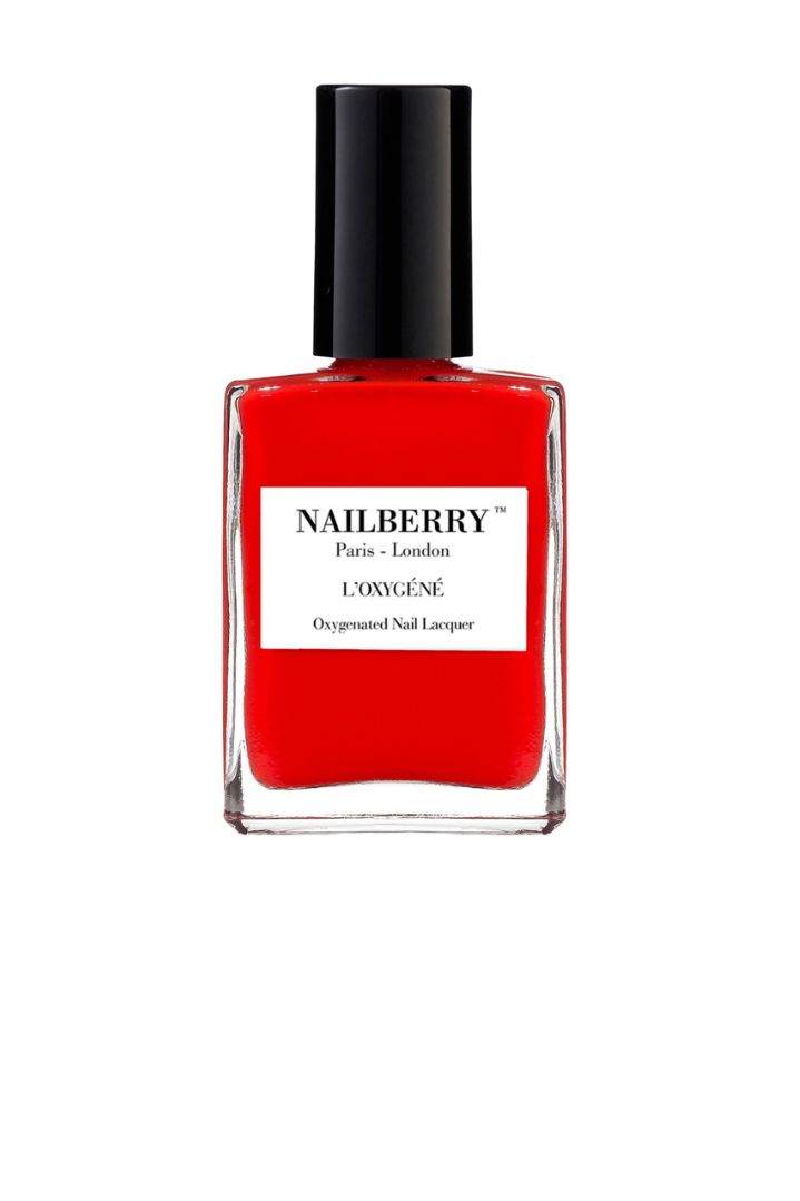 Nailberry - Cherry Cherie (15ml) Nailberry - Cherry Cherie (15ml)