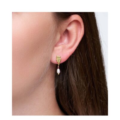 Pure by Nat øreringe - Holly earrings – 45960 – G/P w. garnet (red)