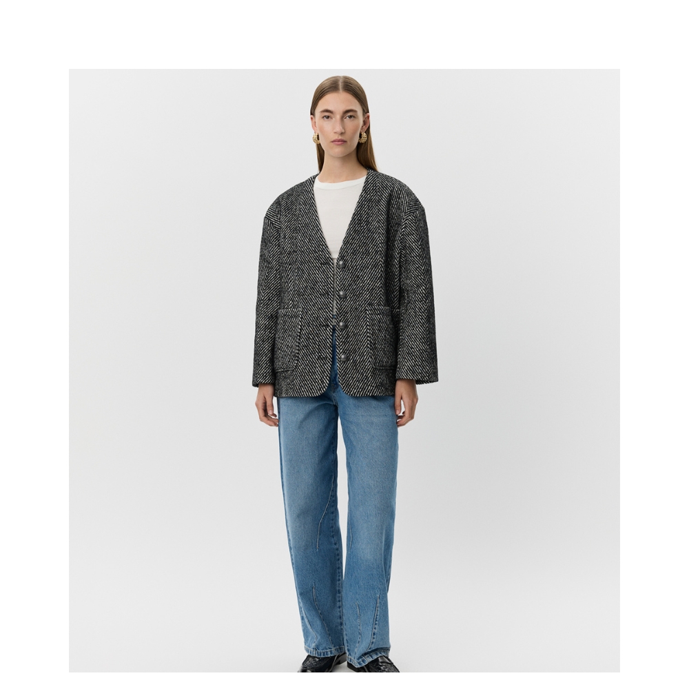 Sofie Schnoor jakke - S254175 (Råhvid/Sort) Sofie Schnoor jakke - AurelieSW Jakke - S254175 - Off White/Black