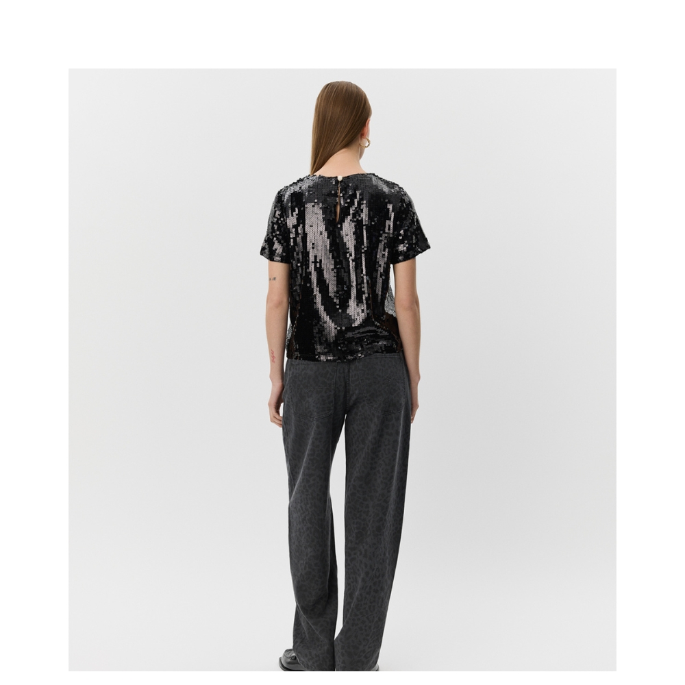 Sofie Schnoor top - S254201 (Sort) Sofie Schnoor pillet bluse - JoySW Jakke – S254201 – Black