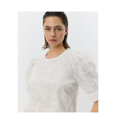 Sofie Schnoor bluse - AhliaSW Puff sleeve blouse - S261395 - White 
