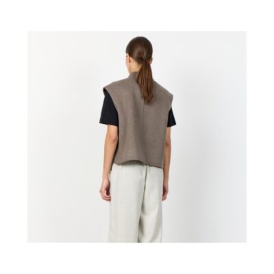 Leveté Room vest – LR-Owa 40 (Lysebrun)