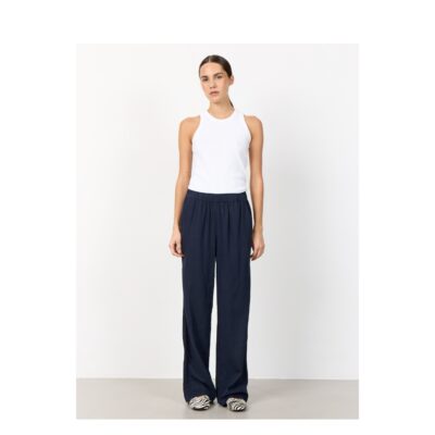 Leveté Room - LR-Naja 7 (Navy) Levete Romm hørbukser - LR-Naja 7 – 101302 - 6995 Dark Navy