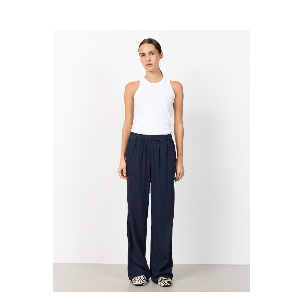 Leveté Room - LR-Naja 7 (Navy) Levete Romm hørbukser - LR-Naja 7 – 101302 - 6995 Dark Navy