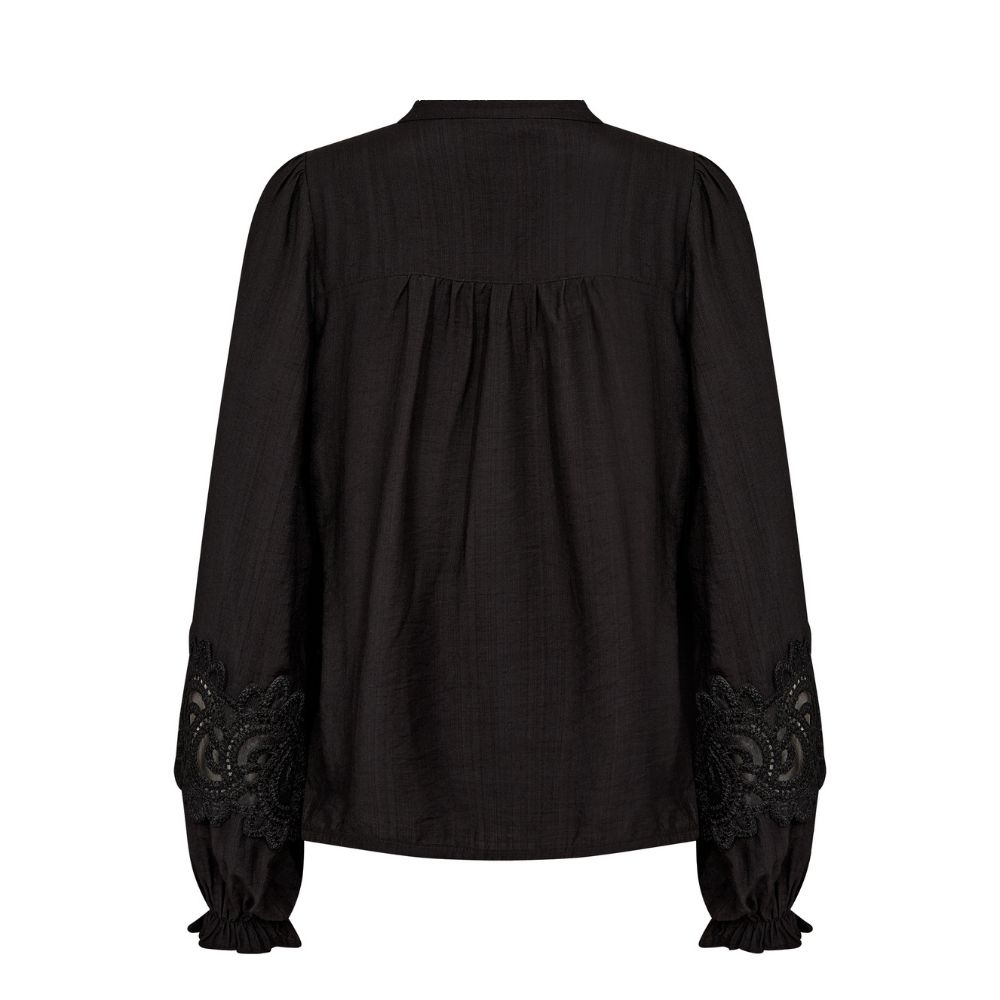 Leveté Room skjorte - LR-Tina 1 (Sort) Levete Room skjorte - LR-Tina 1 – 301681 – 9999 Black